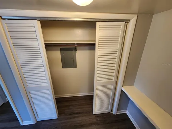 $1,695 | 2501 Renatta Drive, Unit 4, Belleair Bluffs, FL 33770