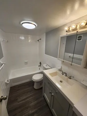 $1,695 | 2501 Renatta Drive, Unit 4, Belleair Bluffs, FL 33770