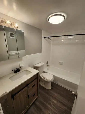 $1,695 | 2501 Renatta Drive, Unit 4, Belleair Bluffs, FL 33770