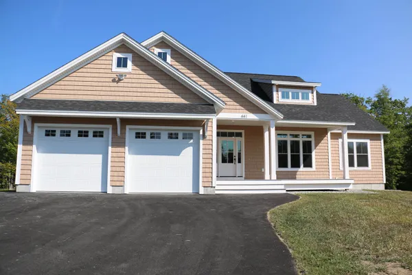 $774,900 | 441 Blane Circle, Unit 12, Pembroke, NH 03275