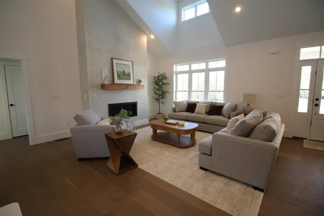 $774,900 | 441 Blane Circle, Unit 12, Pembroke, NH 03275