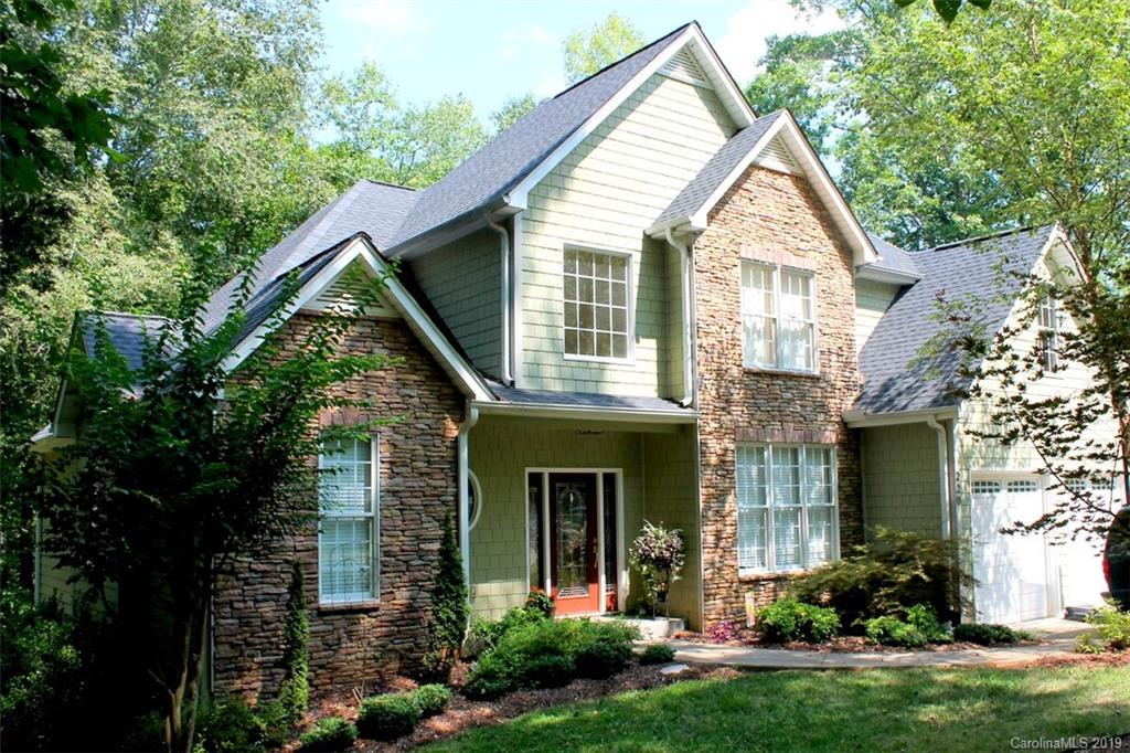 220 Beechtree Circle Rutherfordton, NC 28139 - Photo 2 of 26 front view of a house with a yard