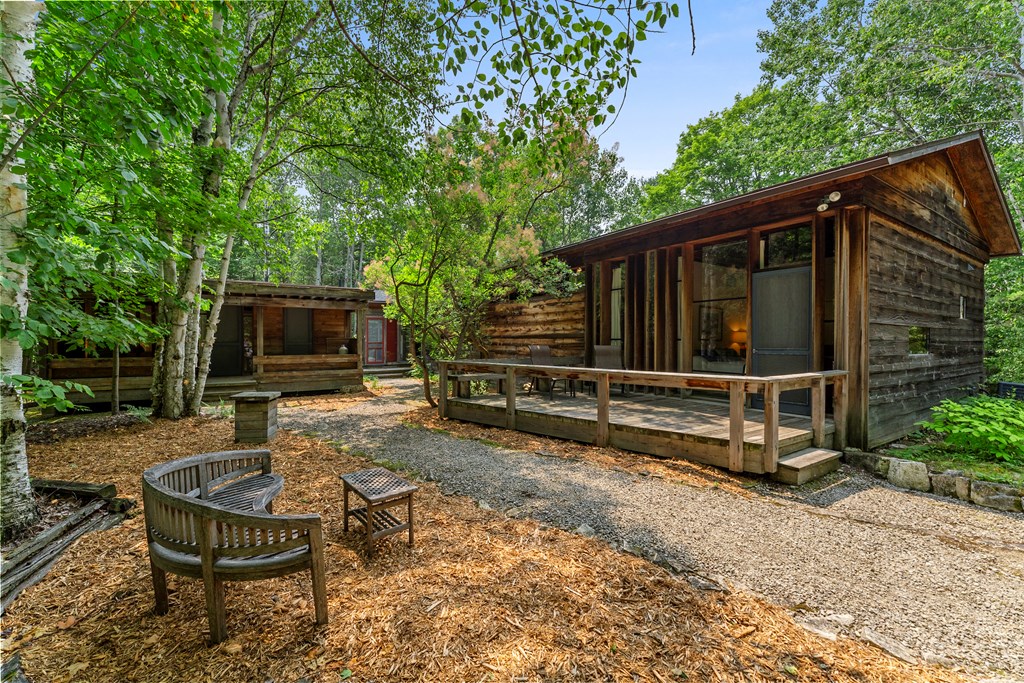 9157 Spring Road Fish Creek, WI 54212 - Photo 4 of 93