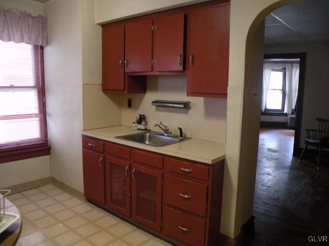 418 Ridge Street Emmaus, PA 18049 - Photo 8 of 9 Gallery Image 8
