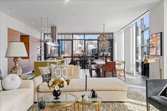 $2,295,000 | 400 West Huron Street, Unit 801, Chicago, IL 60654