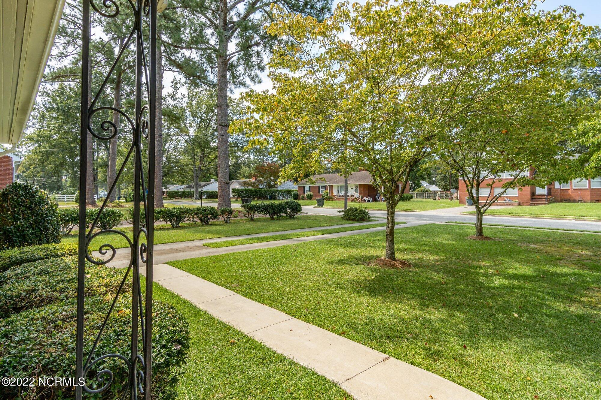 1513 W Road Kinston, NC 28501 - Photo 7 of 45 1513 West Rd-9