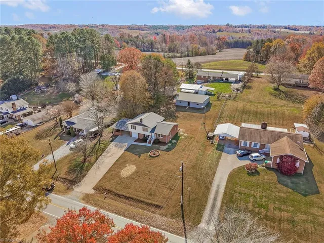 $315,000 | 252 Pilotview Loop, Madison, NC 27025