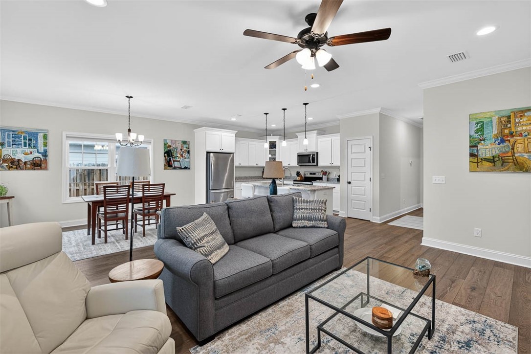 61 Allie Loop Brunswick, GA 31525 - Photo 13 of 34