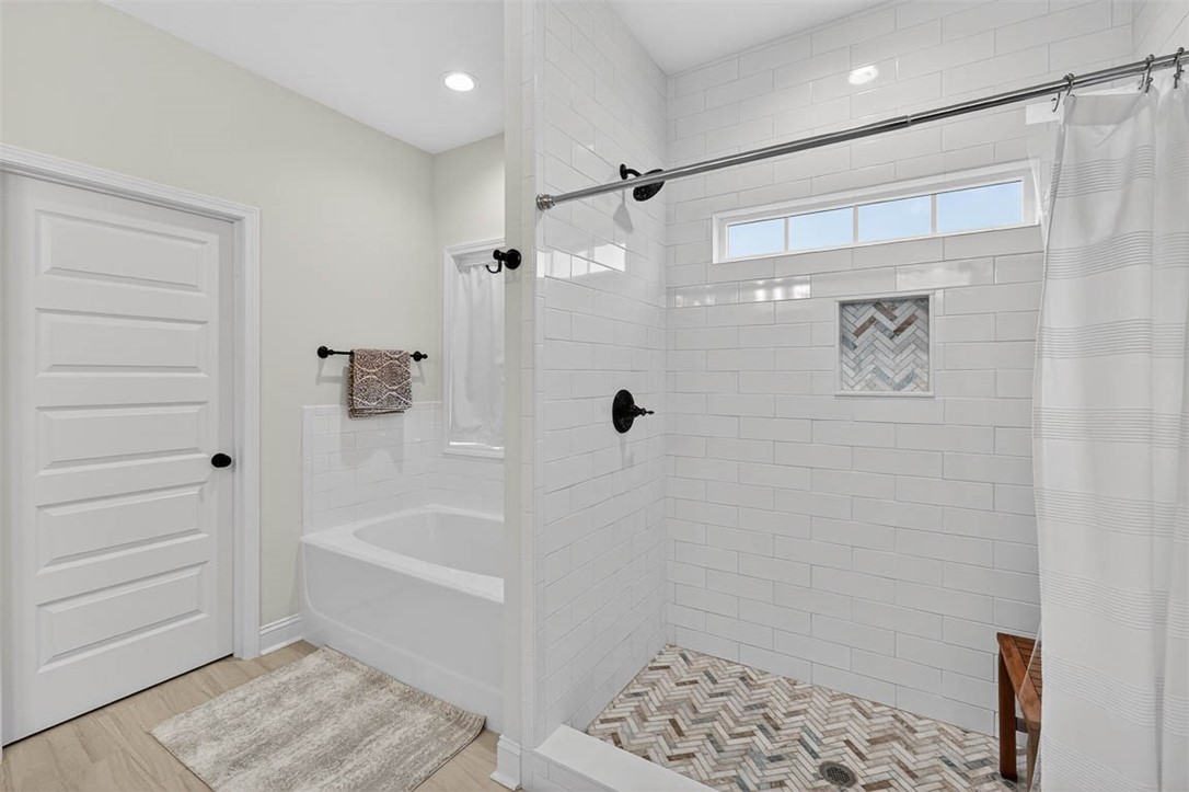 61 Allie Loop Brunswick, GA 31525 - Photo 18 of 34