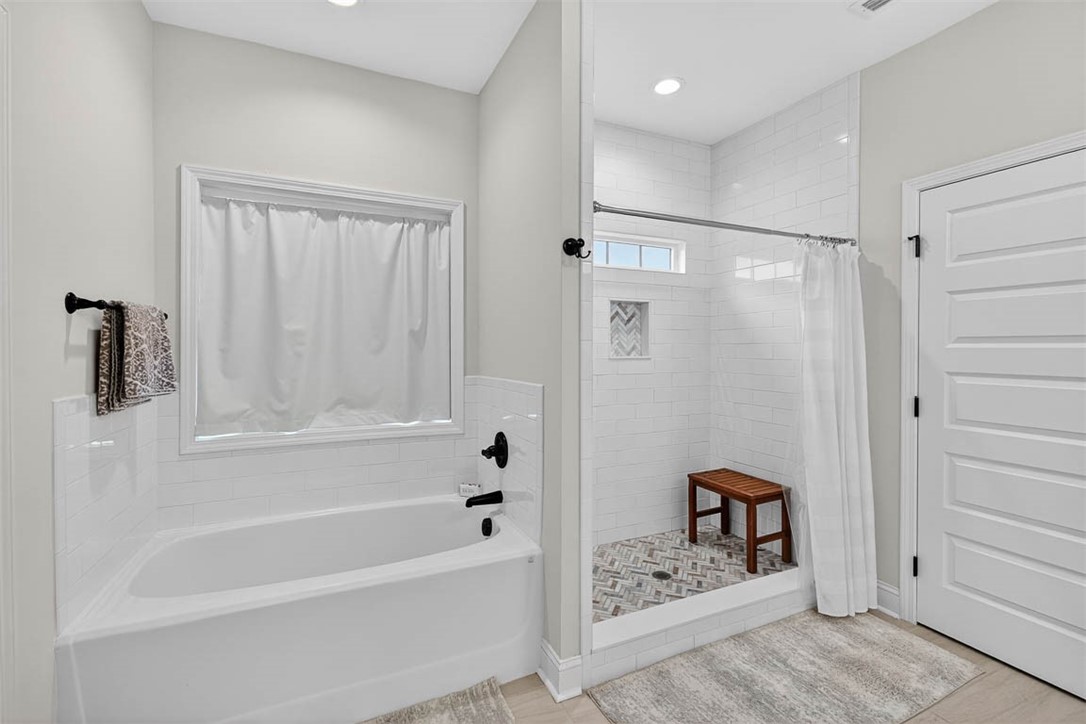 61 Allie Loop Brunswick, GA 31525 - Photo 21 of 34