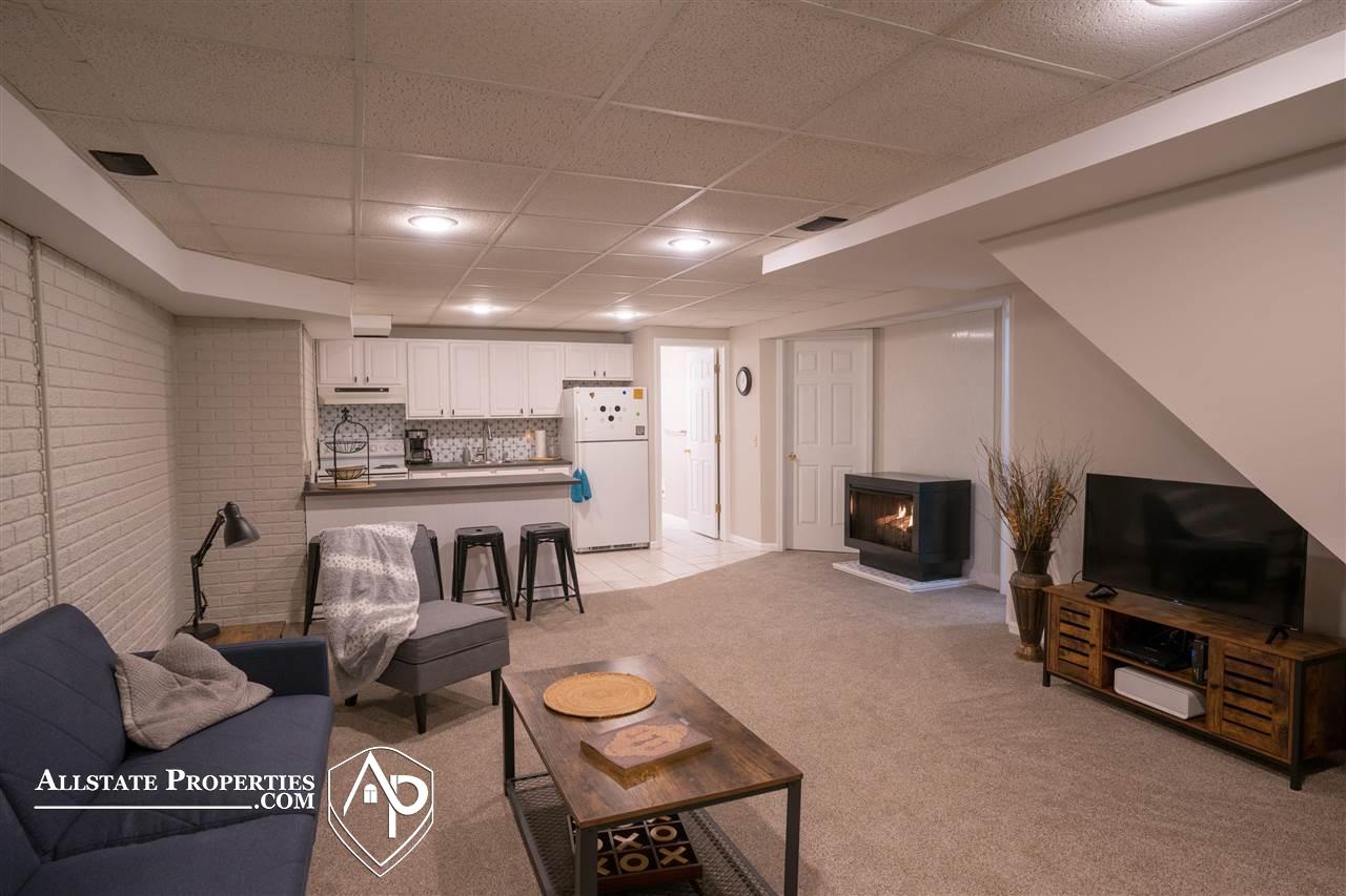 3752 Mitchell Road Lapeer, MI 48446 - Photo 17 of 29 50071854-16.JPG