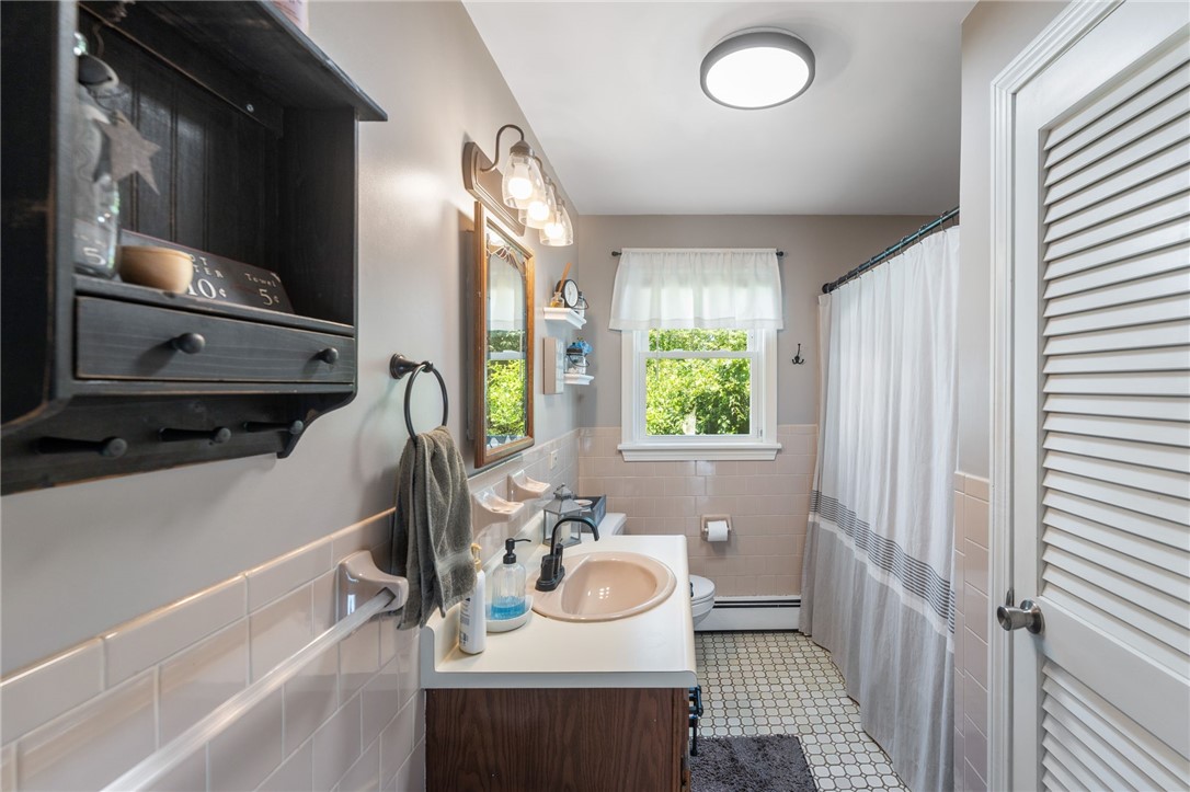 216 Cranston Street Woonsocket, RI 02895 - Photo 15 of 18 Gallery Image 15