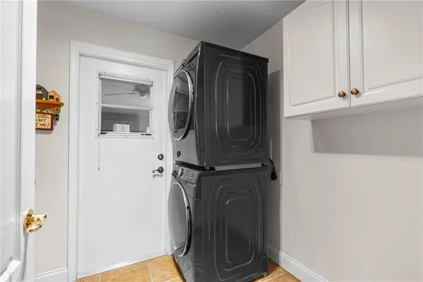 $400,000 | 30 Acanthus Circle, Ormond Beach, FL 32174