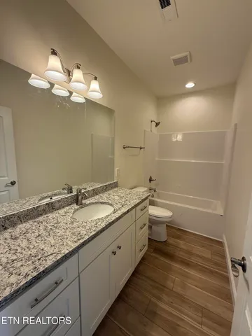 $364,900 | 7356 Whispering Creek Lane, Powell, TN 37849