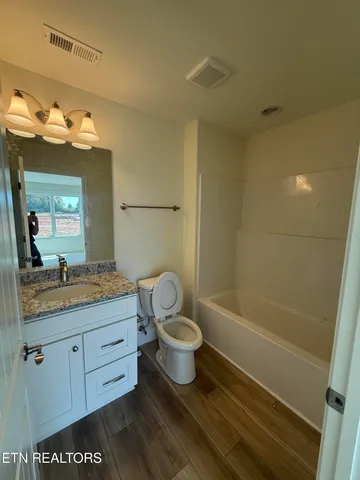 $364,900 | 7356 Whispering Creek Lane, Powell, TN 37849