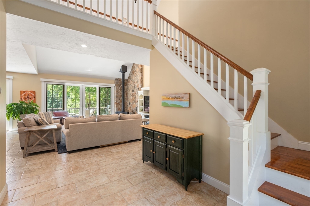 430 Mashapaug Road Holland, MA 01521 - Photo 24 of 38 Gallery Image 24