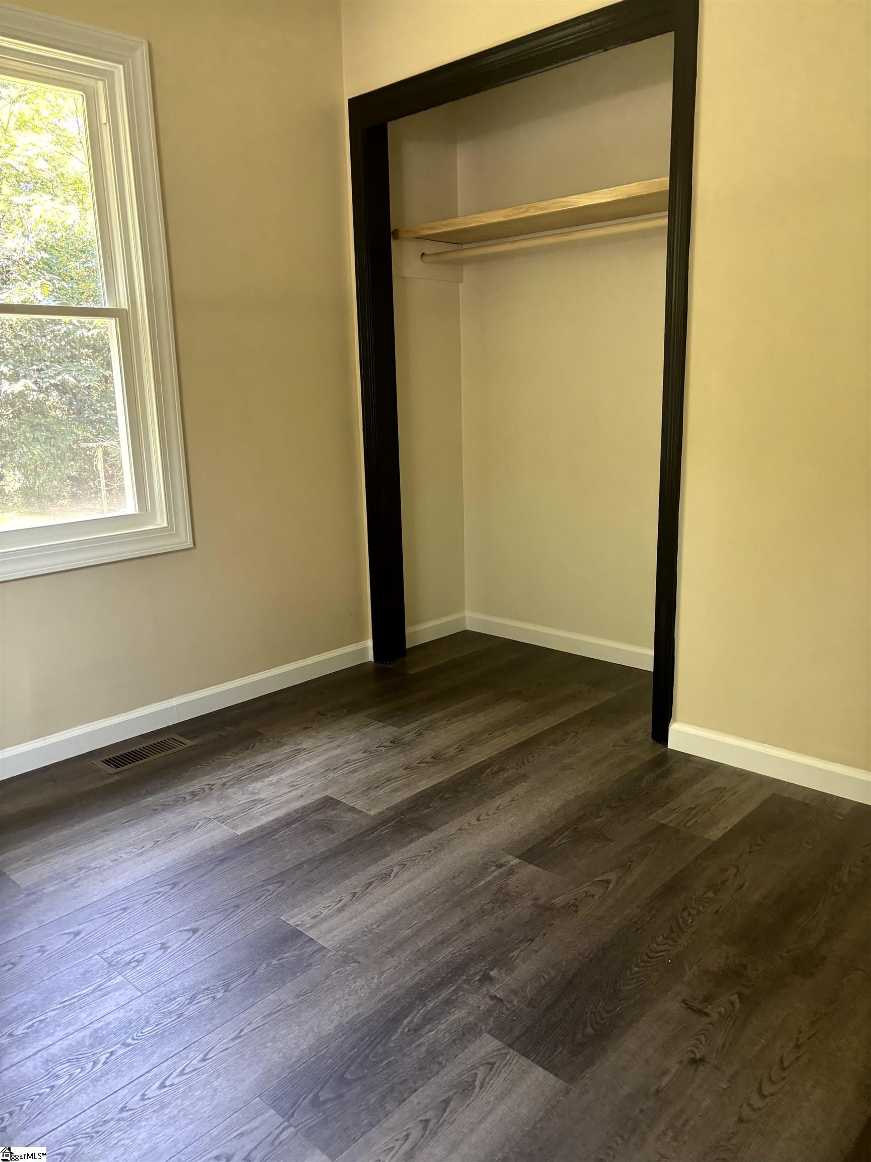 910 East Whitner Street Anderson, SC 29624 - Photo 16 of 18 Gallery Image 16