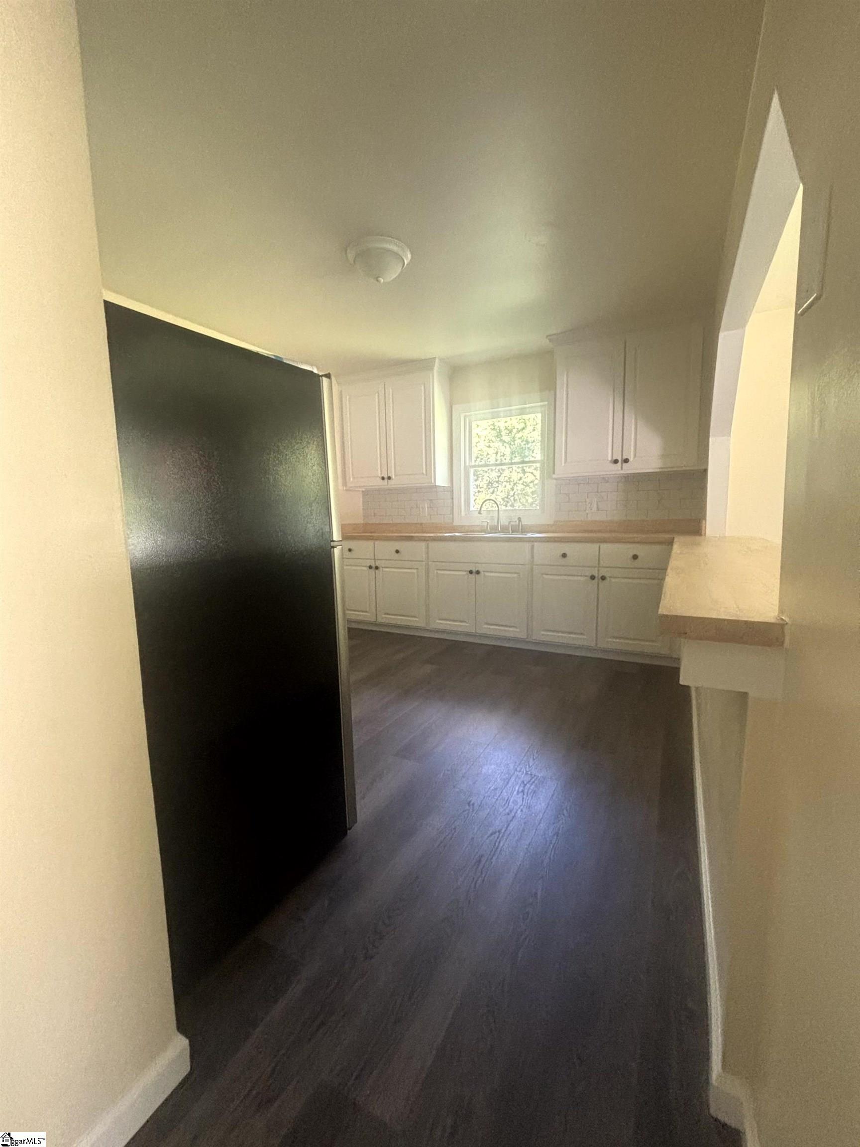 910 East Whitner Street Anderson, SC 29624 - Photo 8 of 18 Gallery Image 8