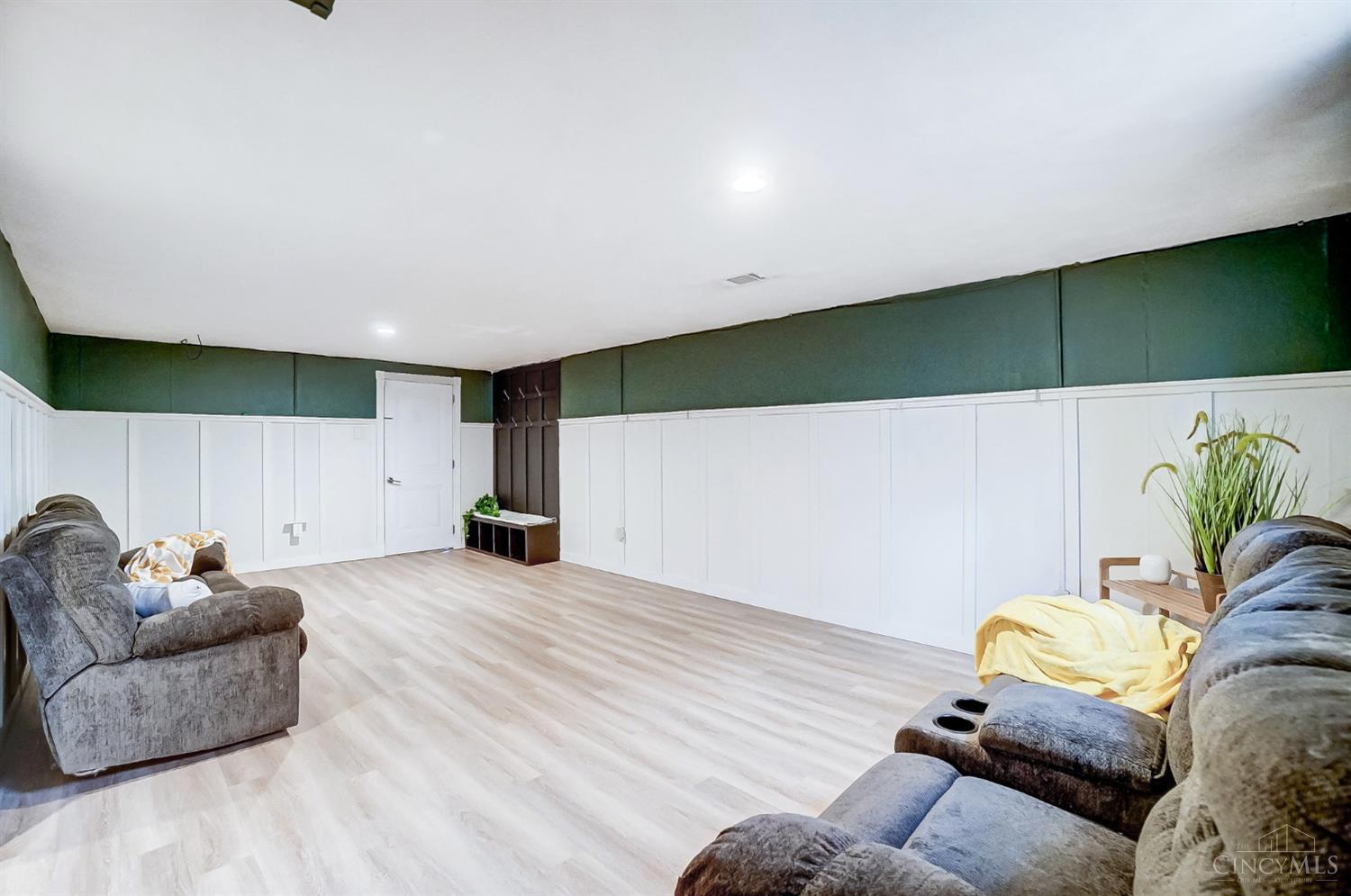 5411 Werk Road Cincinnati, OH 45248 - Photo 35 of 46 Gallery Image 35