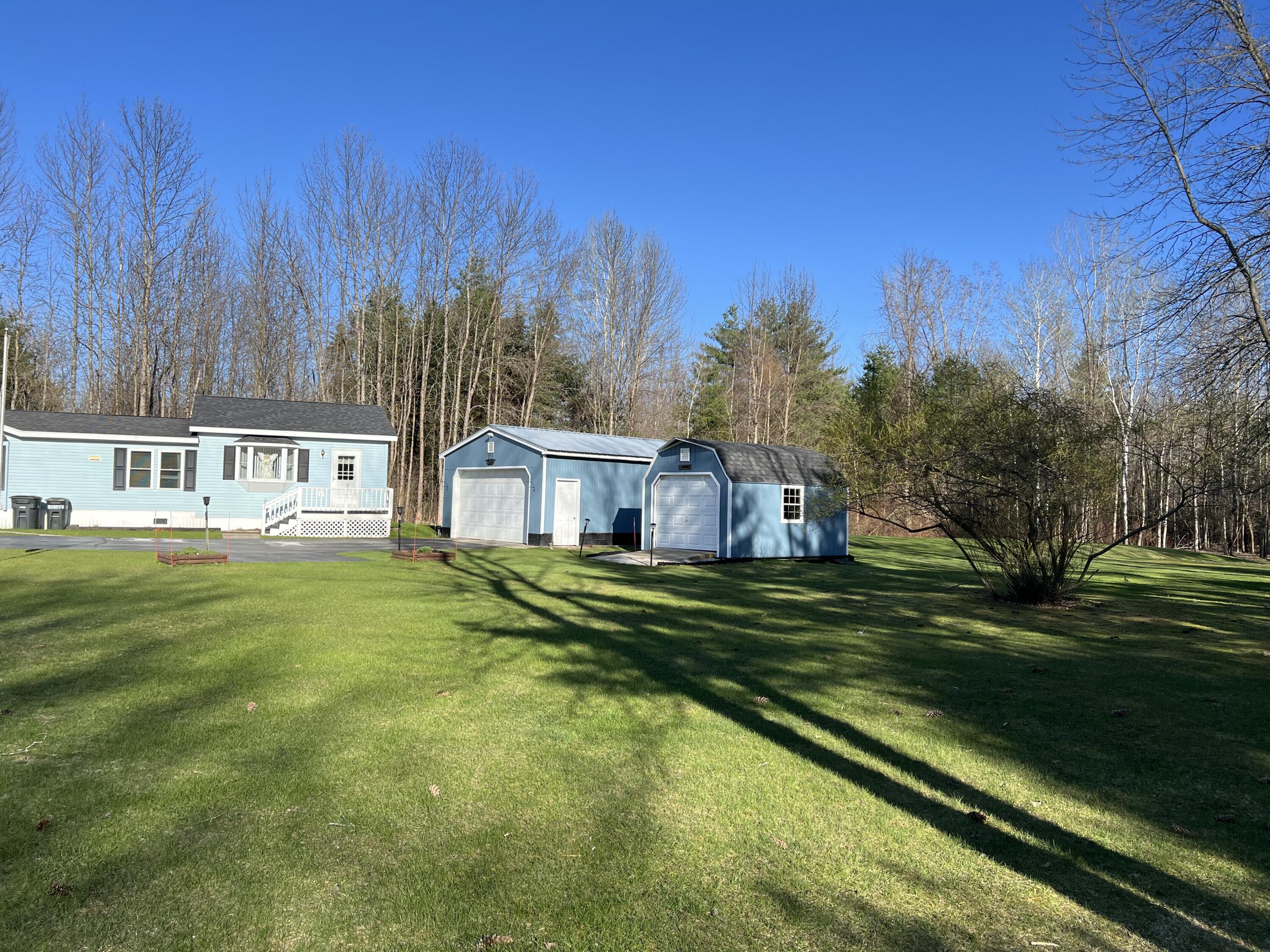 274 Bradford Road Plattsburgh, NY 12901 - Photo 19 of 30 Gallery Image 19