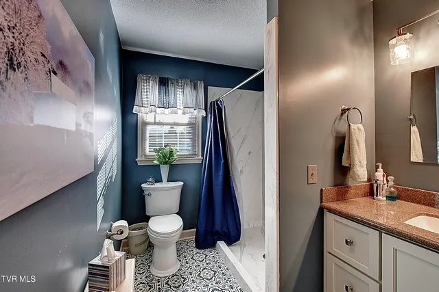 $394,900 | 153 Southgate Drive, Elizabethton, TN 37643