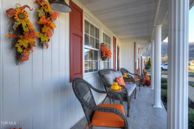 $394,900 | 153 Southgate Drive, Elizabethton, TN 37643