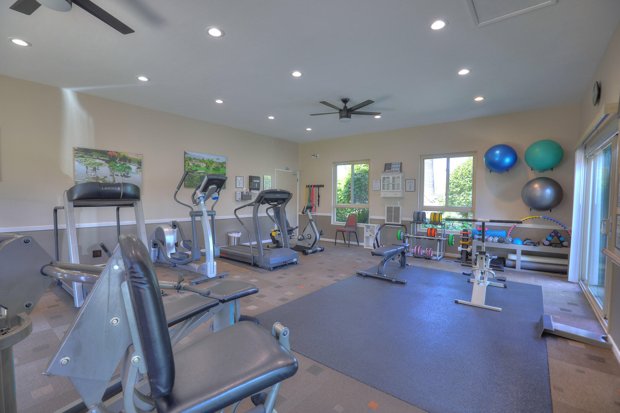 5808 Encina Road, Unit 1 Goleta, CA 93117 - Photo 22 of 23 Community Gym