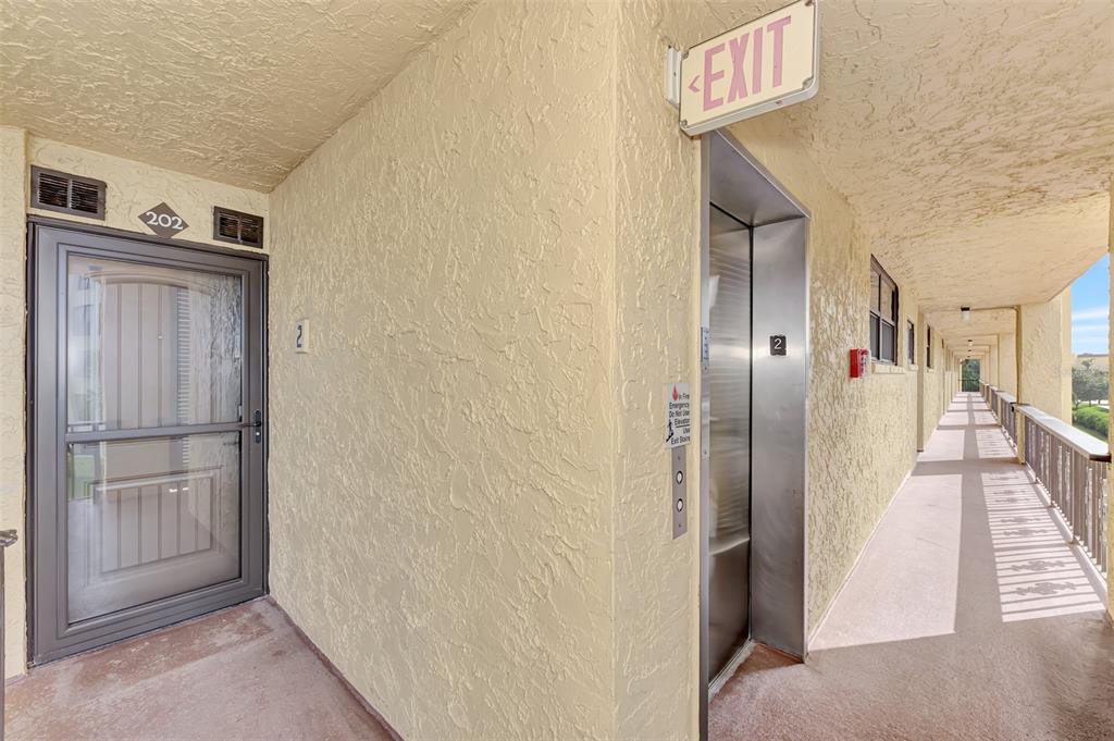 8750 Midnight Pass Road, Unit 202 Sarasota, FL 34242 - Photo 29 of 83 Gallery Image 29