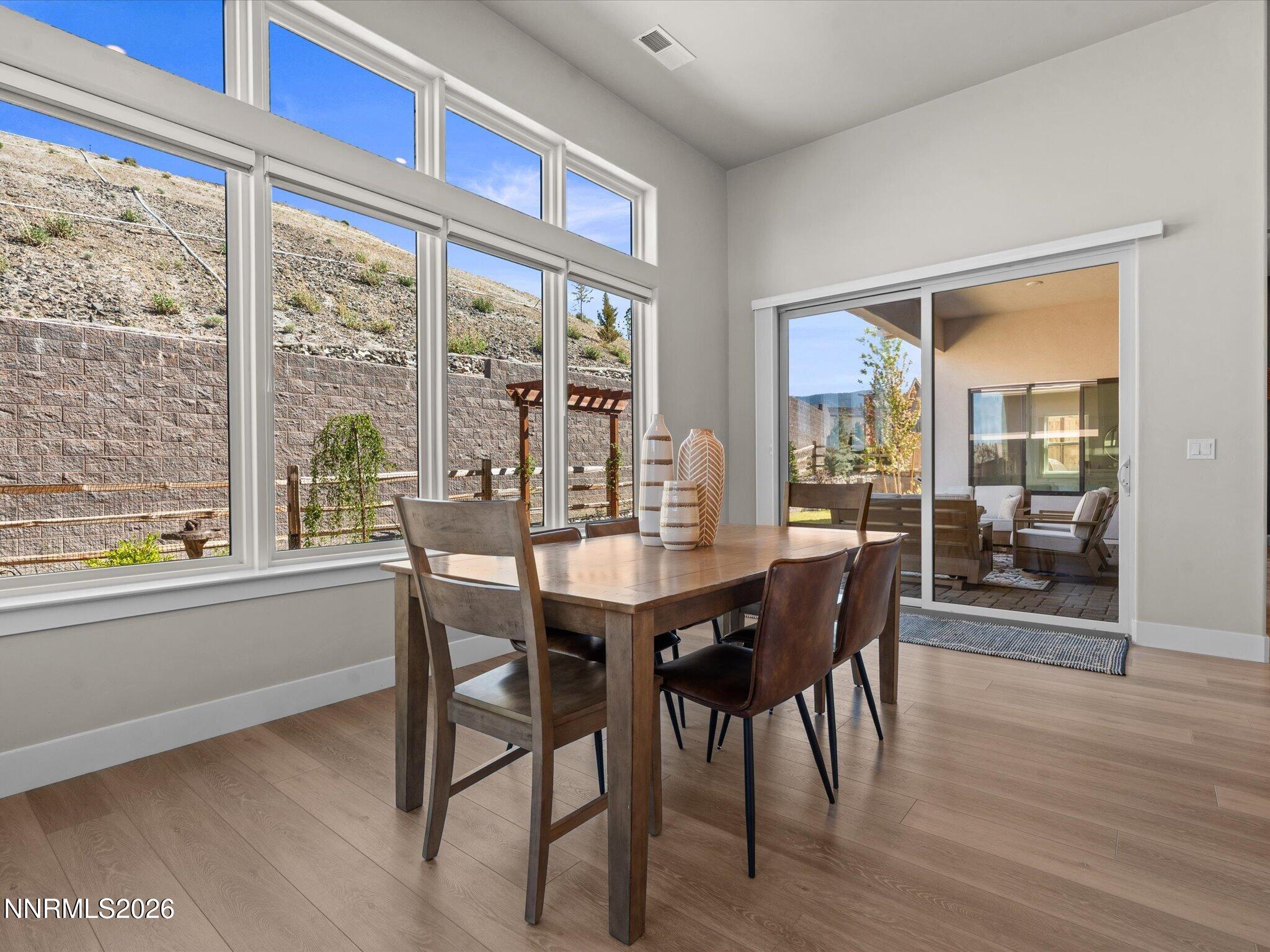 1562 River Hill Way Reno, NV 89523 - Photo 4 of 38 32-1562 River Hill Way-315-63-254