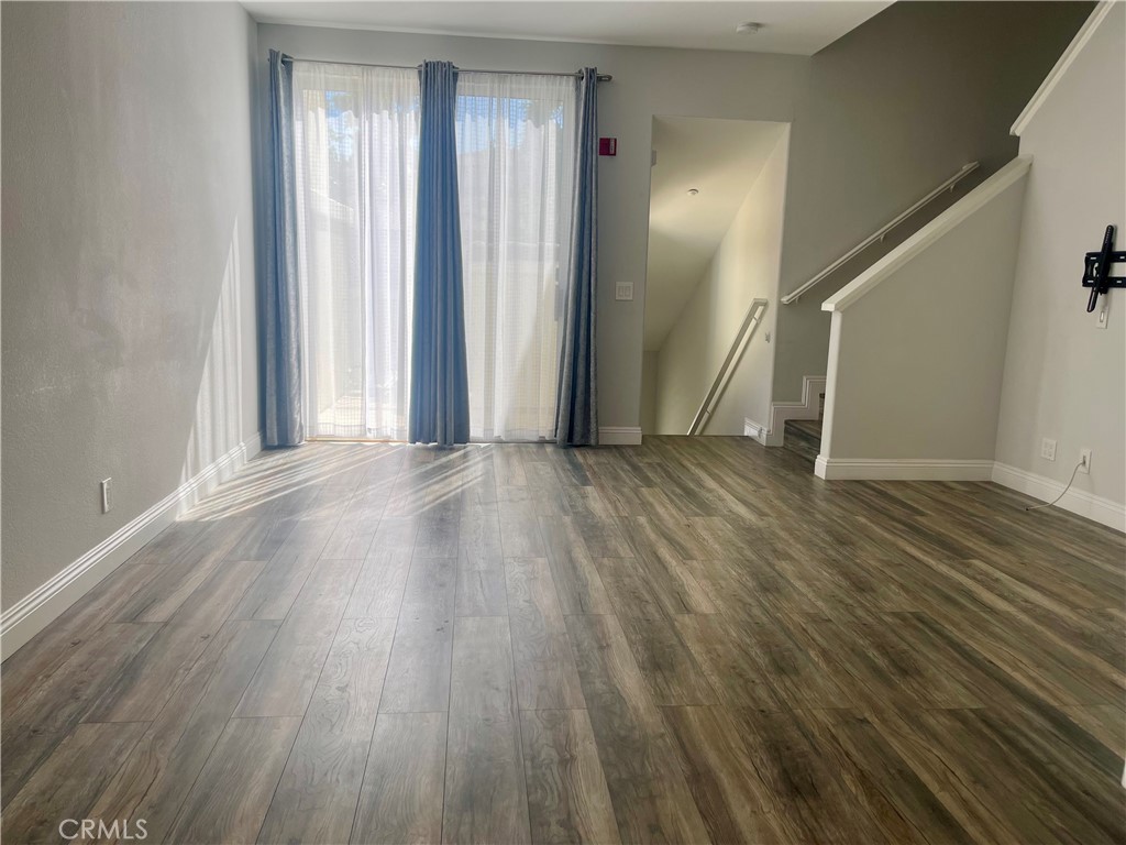 1702 Elk Grove Irvine, CA 92618 - Photo 3 of 17