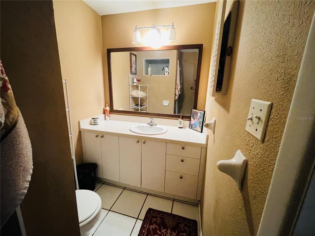 4321 South Lockwood Ridge Road Sarasota, FL 34231 - Photo 7 of 7