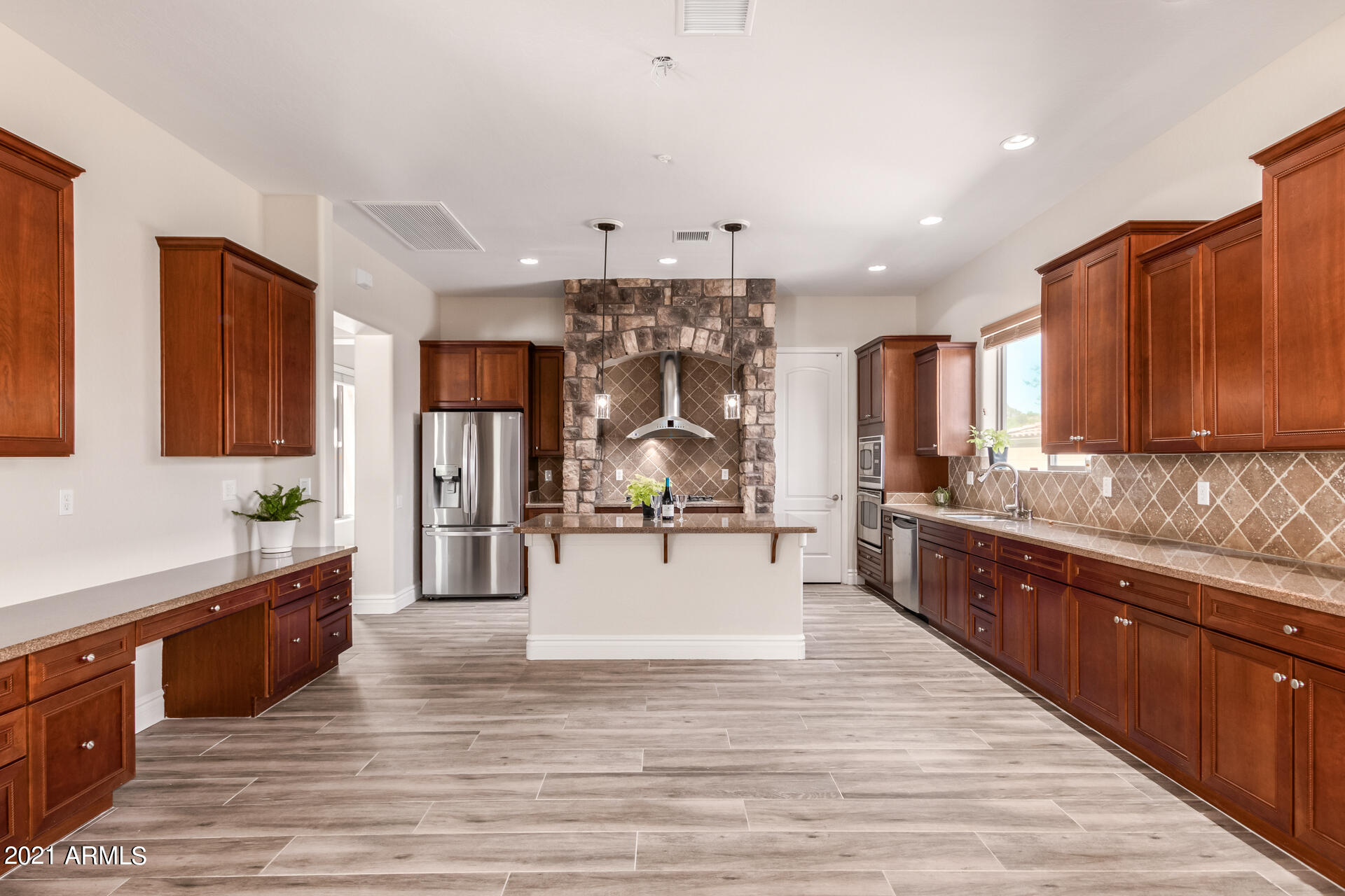 8665 West Rowel Road Peoria, AZ 85383 - Photo 13 of 55 0013-13 Rowel 8665