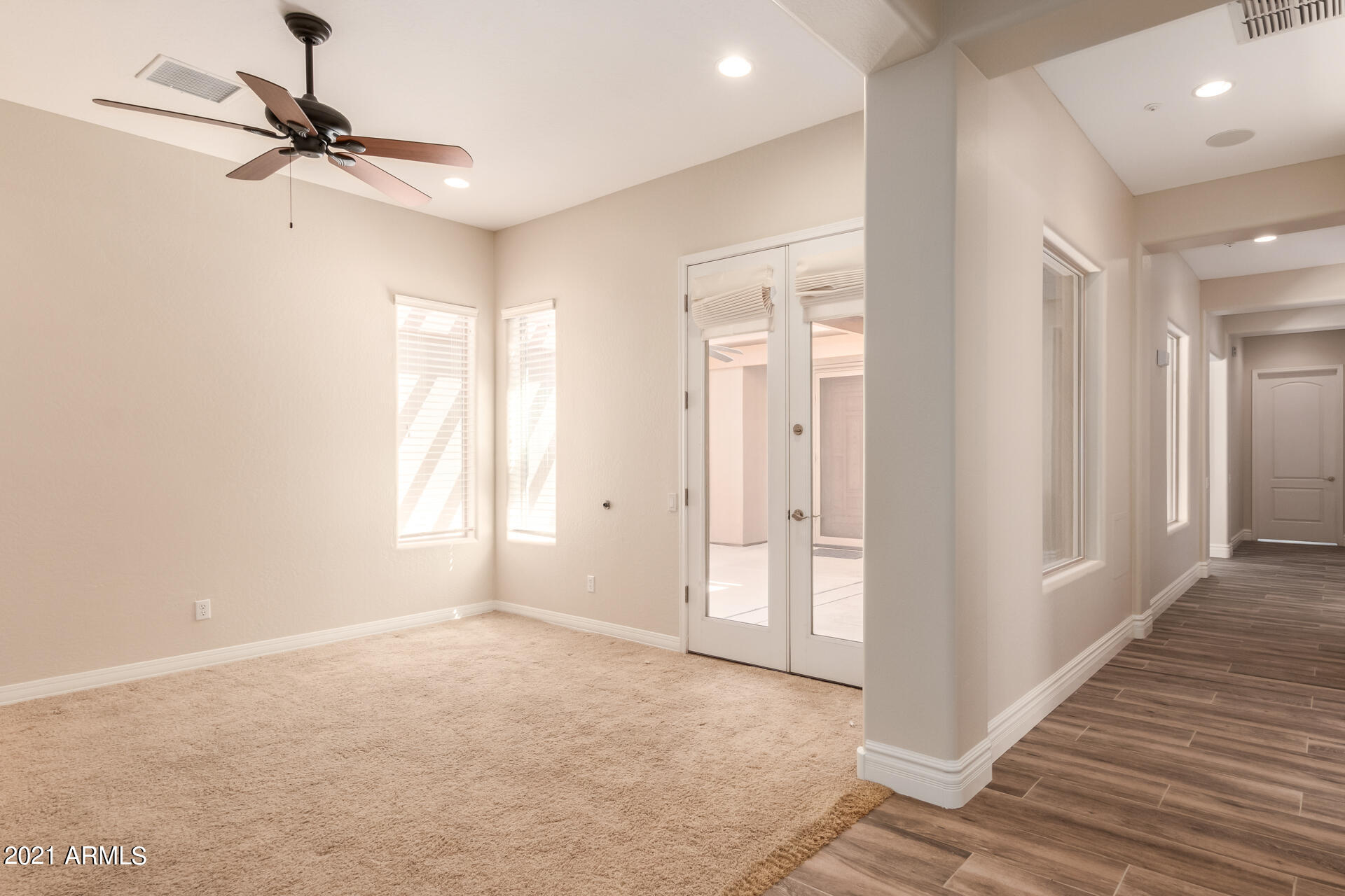 8665 West Rowel Road Peoria, AZ 85383 - Photo 19 of 55 0019-19 Rowel 8665