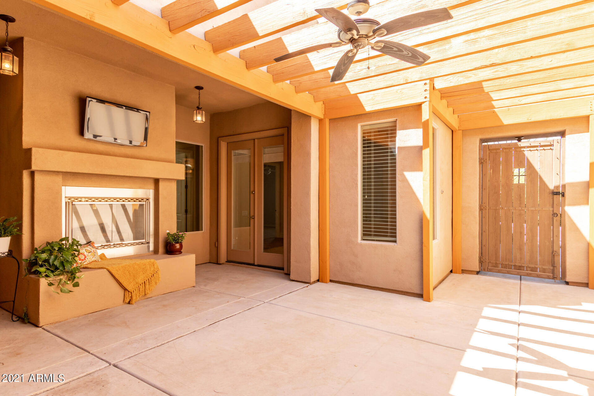 8665 West Rowel Road Peoria, AZ 85383 - Photo 33 of 55 0033-33 Rowel 8665