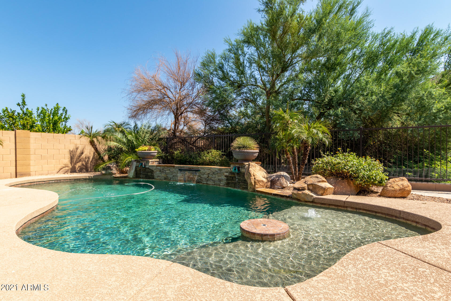 8665 West Rowel Road Peoria, AZ 85383 - Photo 38 of 55 0038-38 Rowel 8665