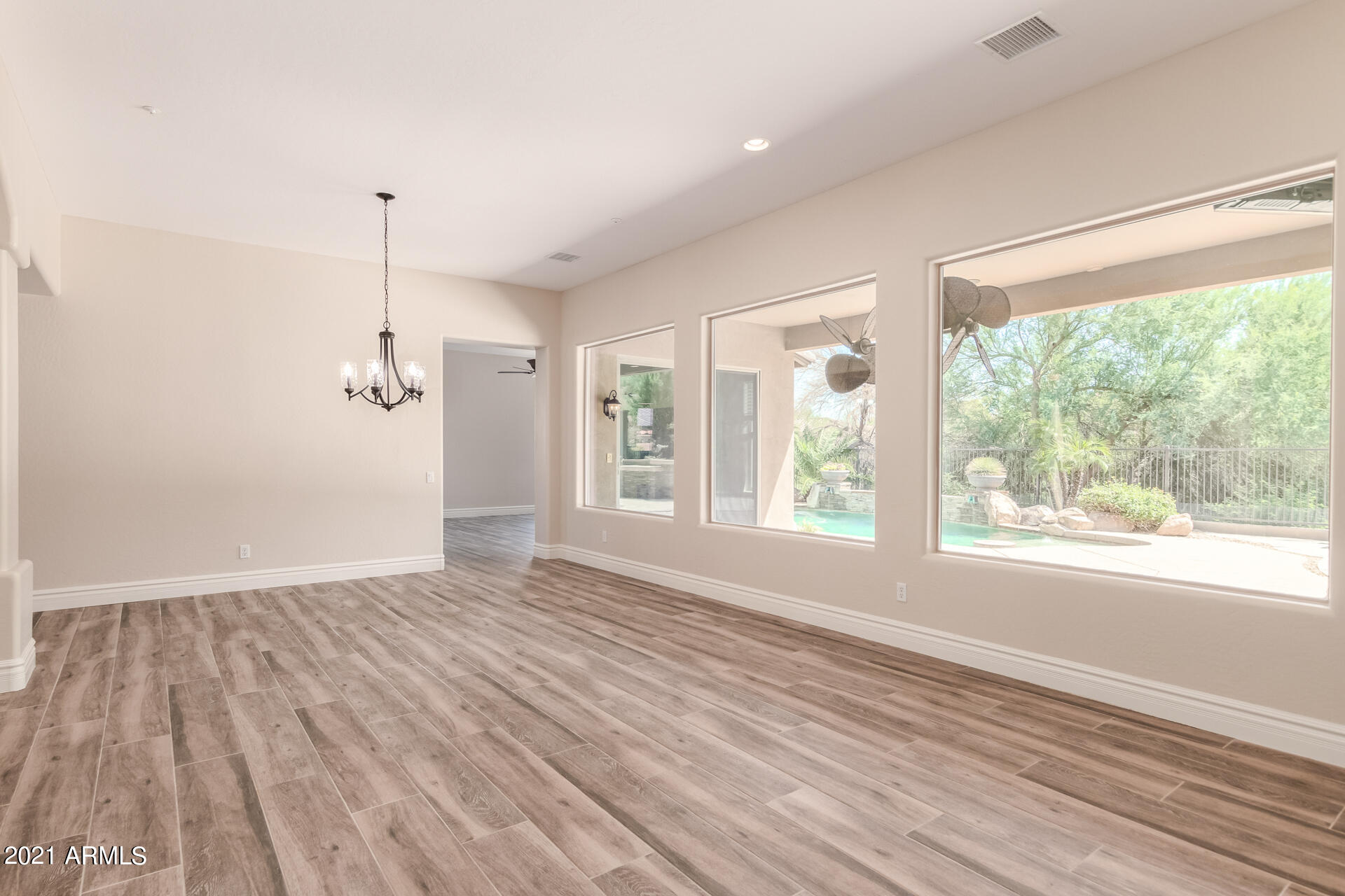8665 West Rowel Road Peoria, AZ 85383 - Photo 7 of 55 0007-07 Rowel 8665