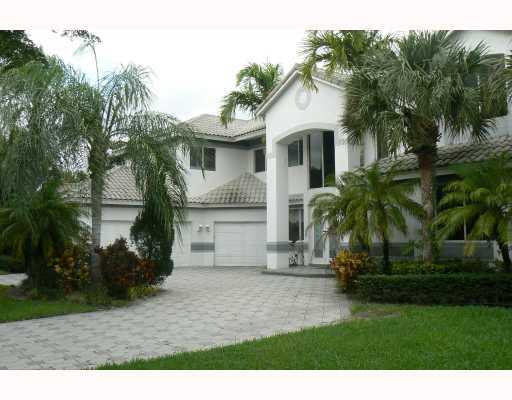 1064 Southwest 21st Avenue Boca Raton, FL 33486 - Photo 1 of 13 Primary Photo