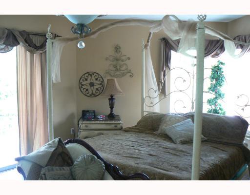 1064 Southwest 21st Avenue Boca Raton, FL 33486 - Photo 12 of 13 Additional Photo