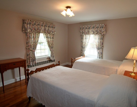 50 Parker Road Wakefield, MA 01880 - Photo 13 of 20 Gallery Image 13