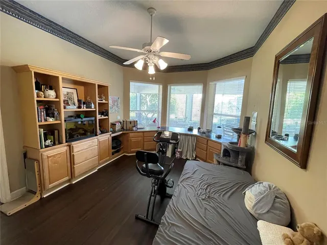 a view of entryway and hall