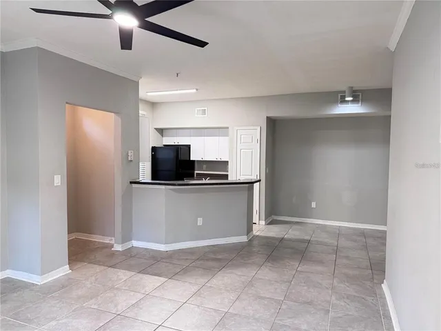 $1,700 | 6408 Raleigh Street, Unit 2402, Orlando, FL 32835