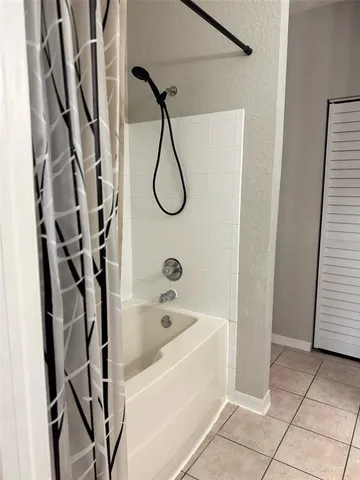 $1,700 | 6408 Raleigh Street, Unit 2402, Orlando, FL 32835