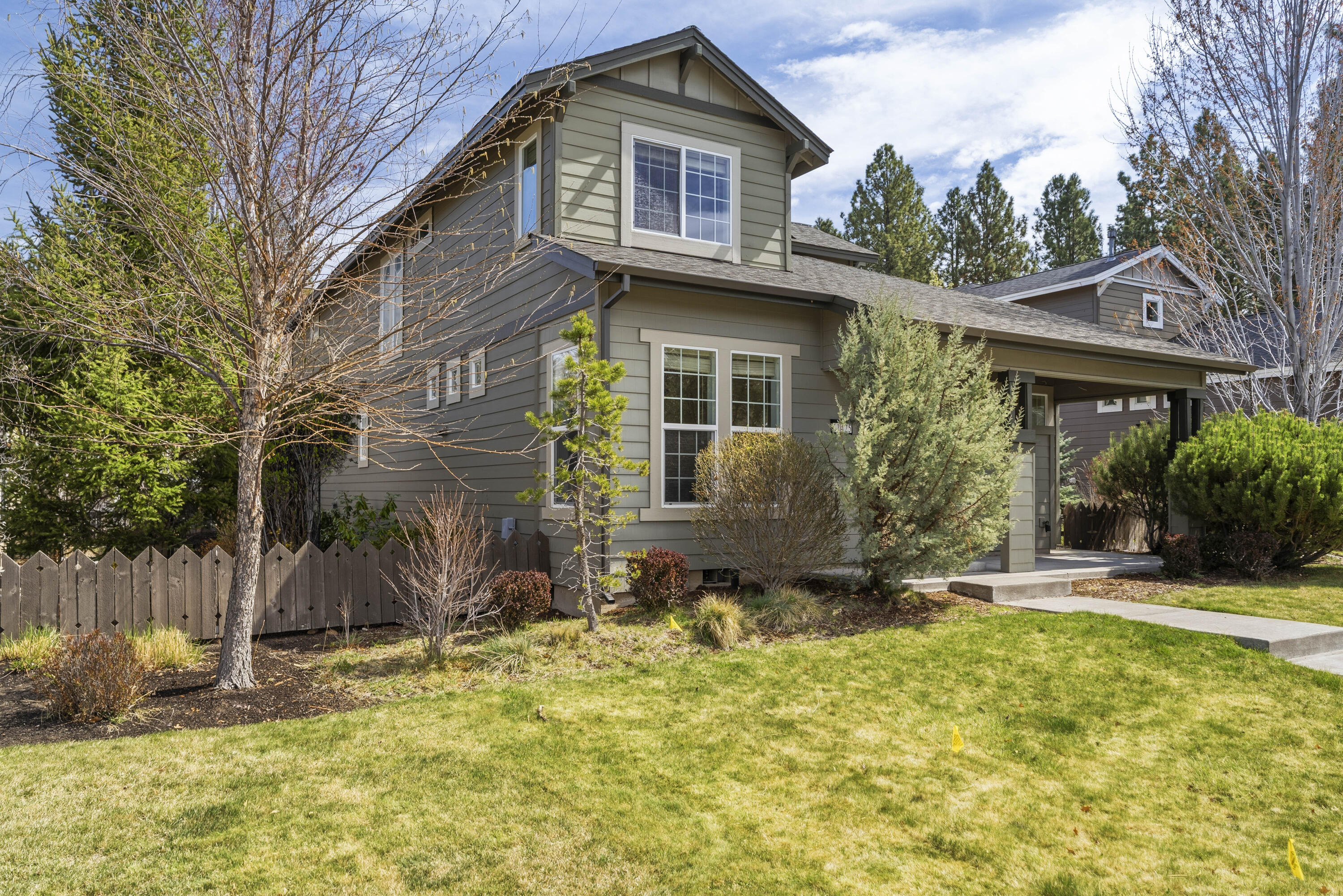 61425 Davis Lake Loop Bend, OR 97702 - Photo 44 of 51 77-Exterior