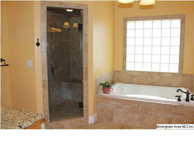 606 Almaroad Place Jacksonville, AL 36265 - Photo 24 of 32