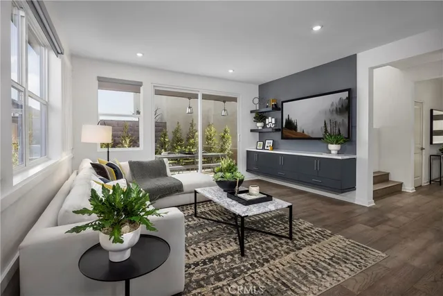 $716,990 | 4806 Milkweed Court, Fontana, CA 92336