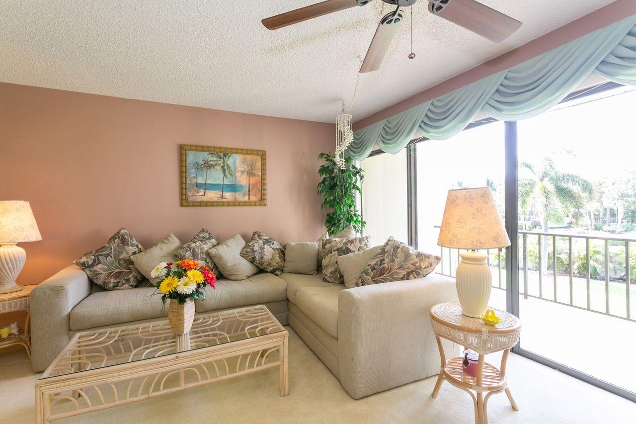 1605 Us Highway, Unit 201V5 Jupiter, FL 33477 - Photo 1 of 28 Living Room