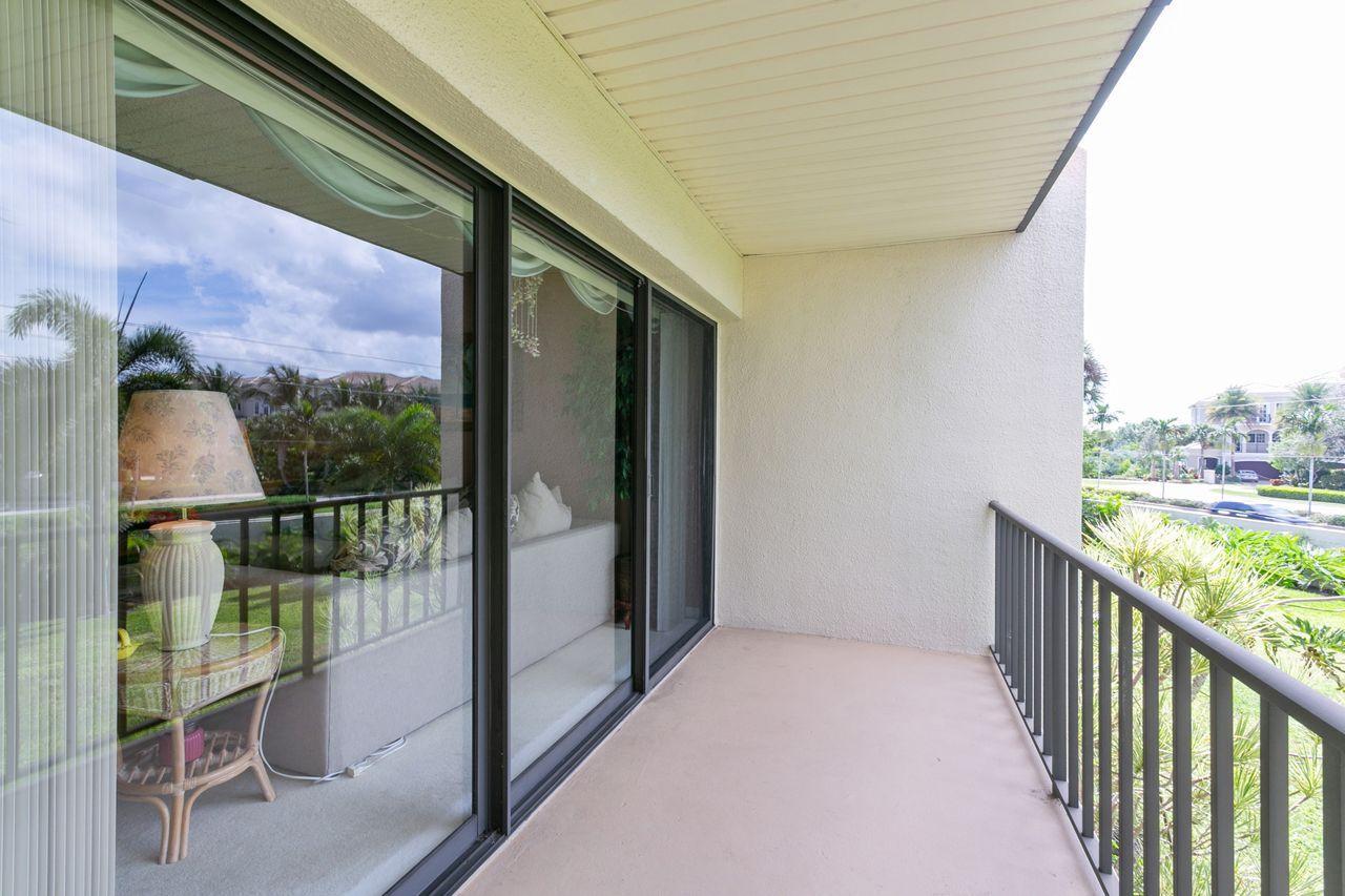 1605 Us Highway, Unit 201V5 Jupiter, FL 33477 - Photo 7 of 28 Corner Balcony