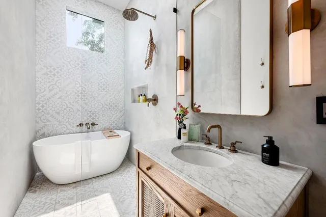 $7,500 | 1008 Albion Avenue Northeast, Atlanta, GA 30307