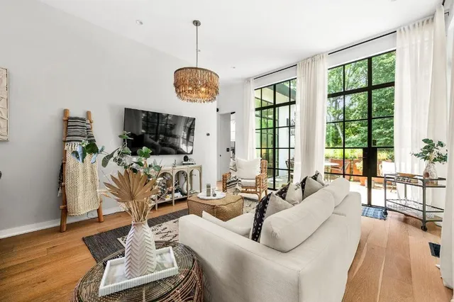 $7,500 | 1008 Albion Avenue Northeast, Atlanta, GA 30307