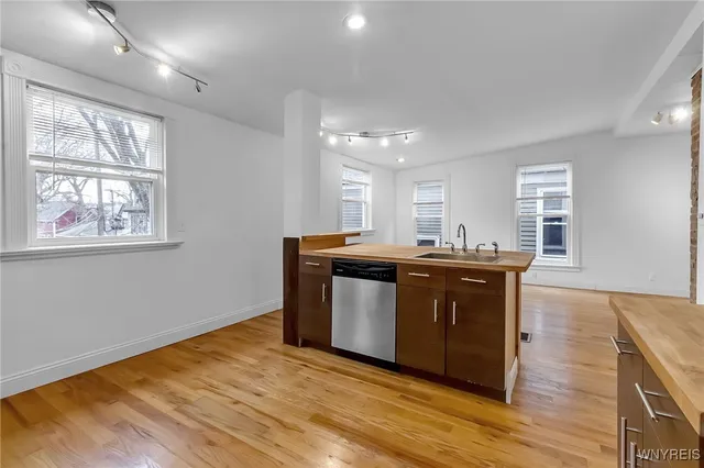 $2,300 | 575 Upper Auburn Avenue, Buffalo, NY 14222